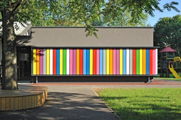 Kindergarten in the Oakland neighborhood